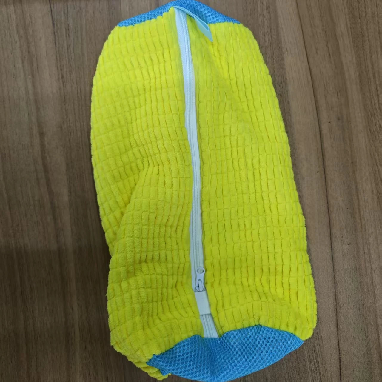 SneakerGuard Premium Shoe Wash Bag